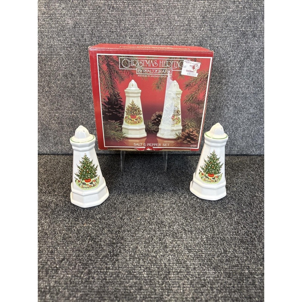 Vtg~Pfaltzgraff~Christmas Heritage~Salt & Pepper Shakers~IOB